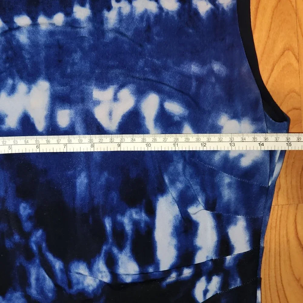 ANNE KLEIN DRESS SIZE 4 STRETCH SLIMMING BLUE AND WHITE SLEEVELESS TIEDYE || EUC - Picture 10 of 11
